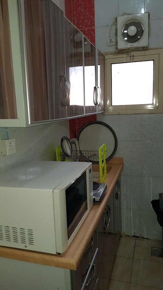 Фото Qanadil Al Raha Hotel Apartments