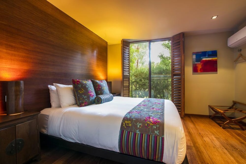 Фото Hepburn SPA Pavilions