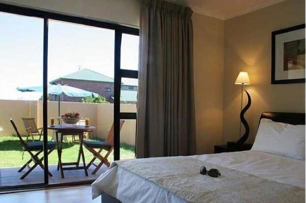 Фото Kwantu Guesthouses