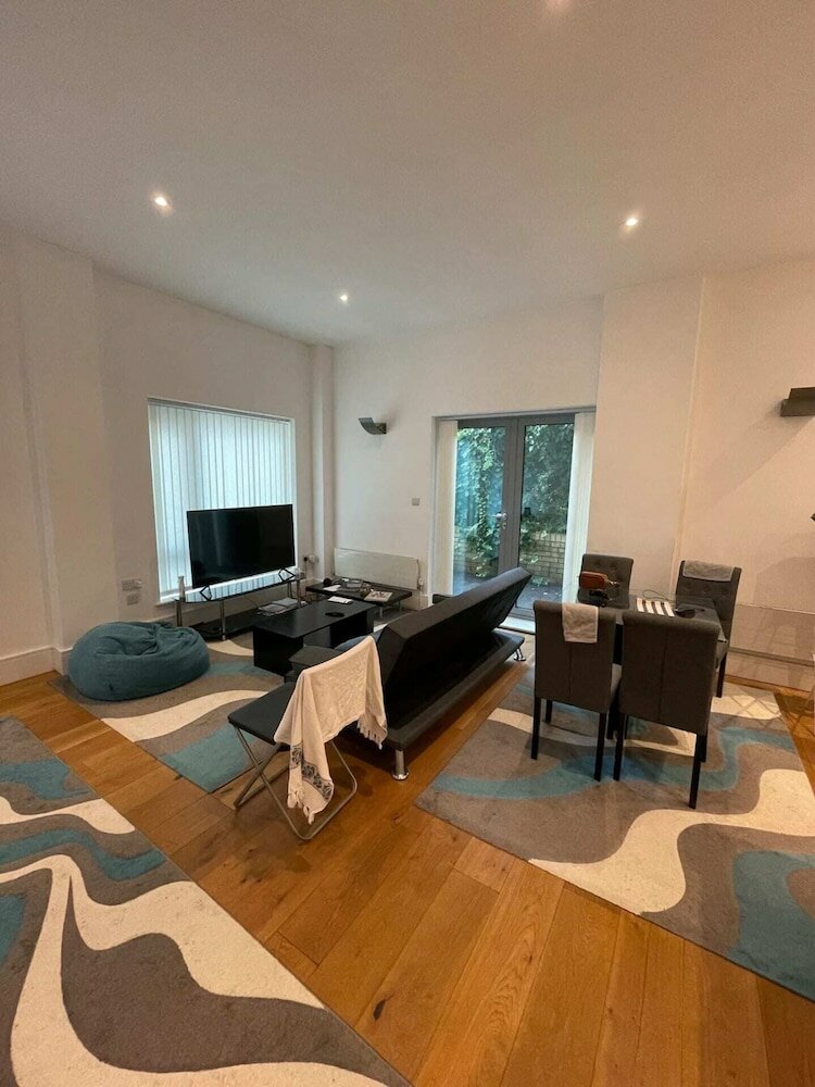 Фото Amazingly Located 1bd Flat- 4 Mins to Kings Cross!
