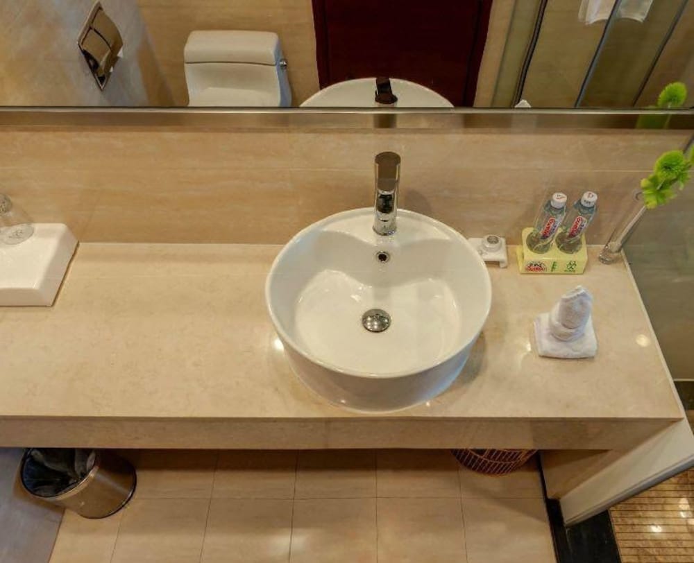 Фото Shenzhen Jiayue Hotel