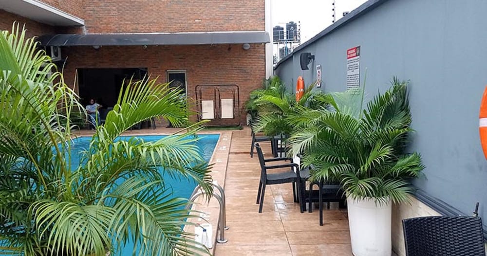 Фото Oak Havens Hotel