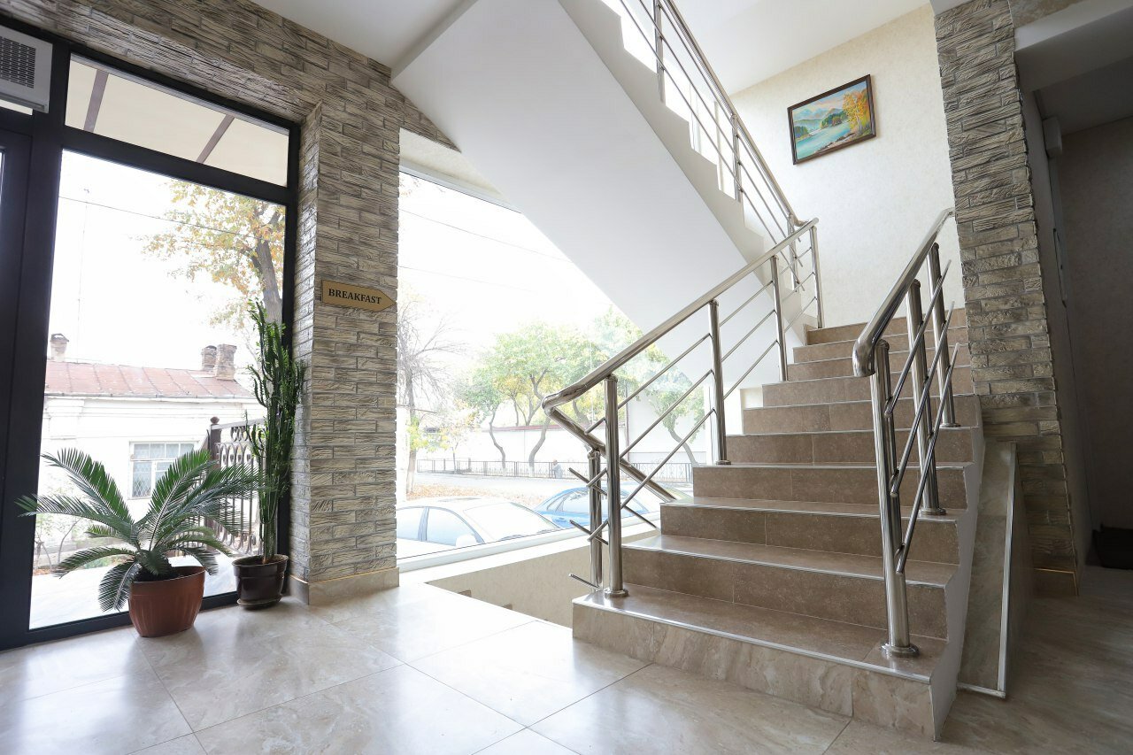 Фото Tourist Inn Hotel