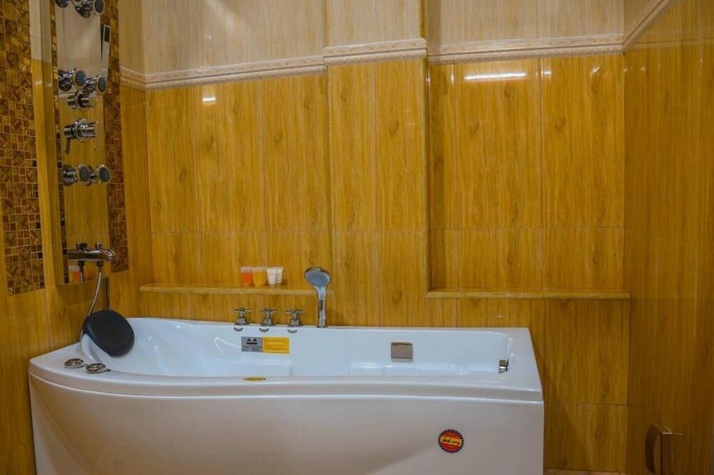 Фото Marina Bay Retreat And SPA