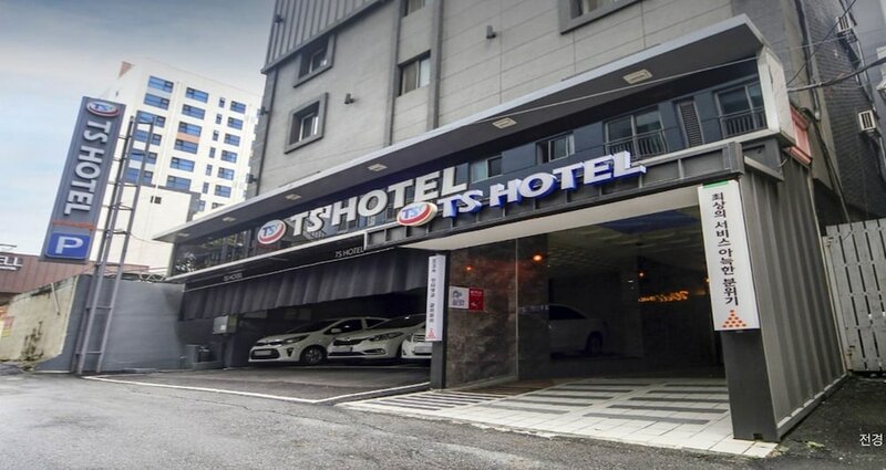 Гостиница TS Hotel в Пусане