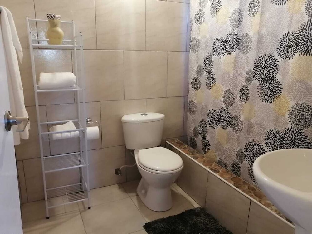 Фото Harbor View near Airport