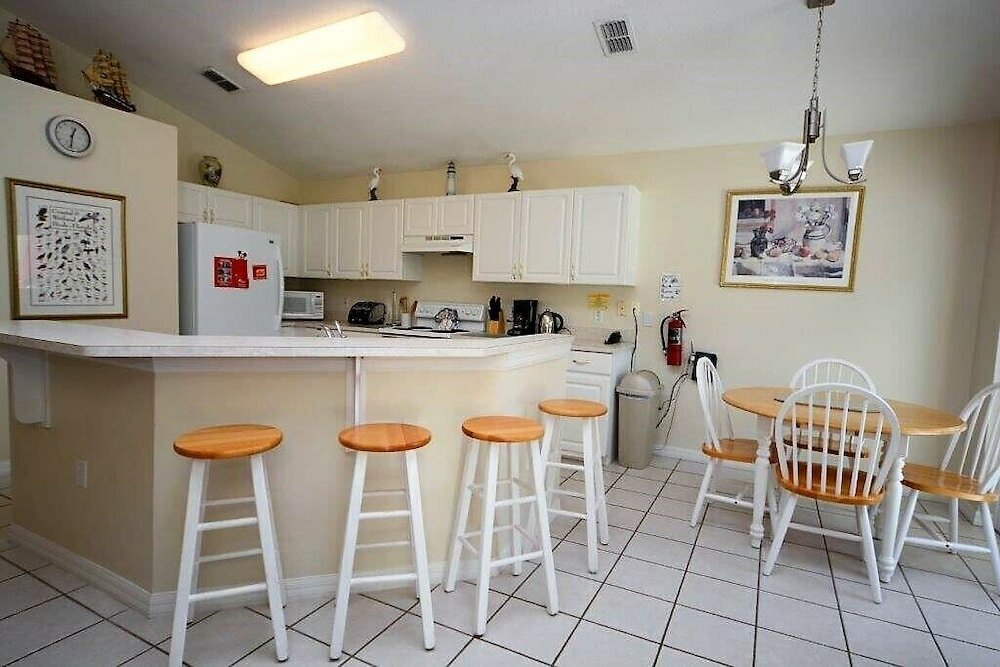 Фото 4630 4 Bedroom Private Pool Home, Cumbrian Lakes