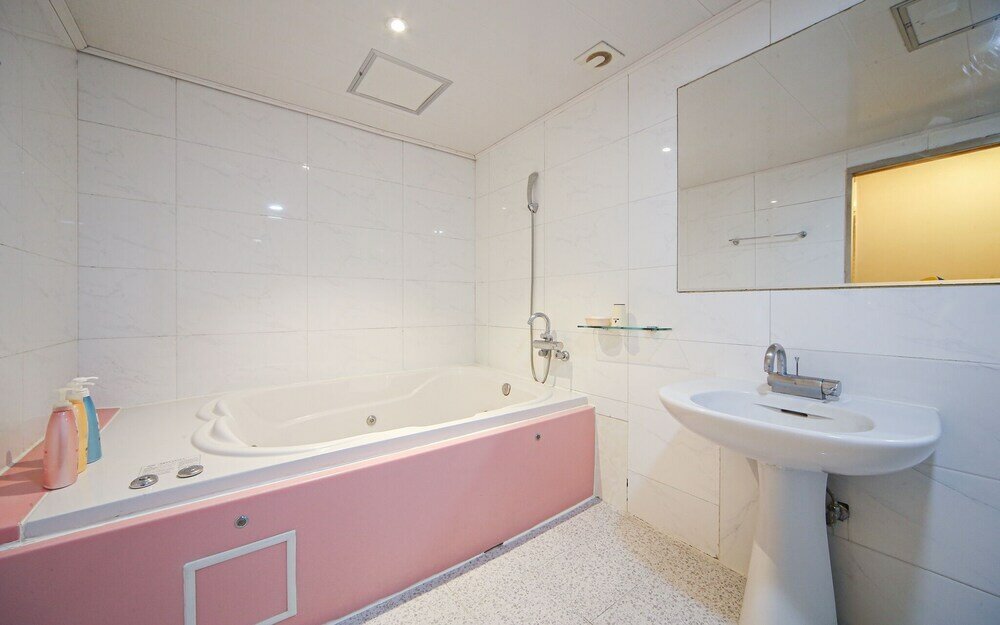 Фото Busan Gaeum E Fashion