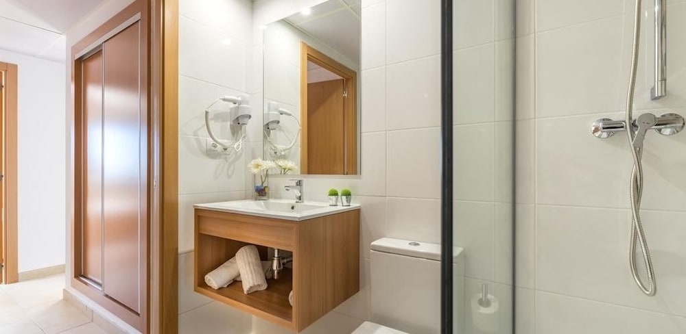 Фото Apartamento cerca de Water World y Gnomo Park