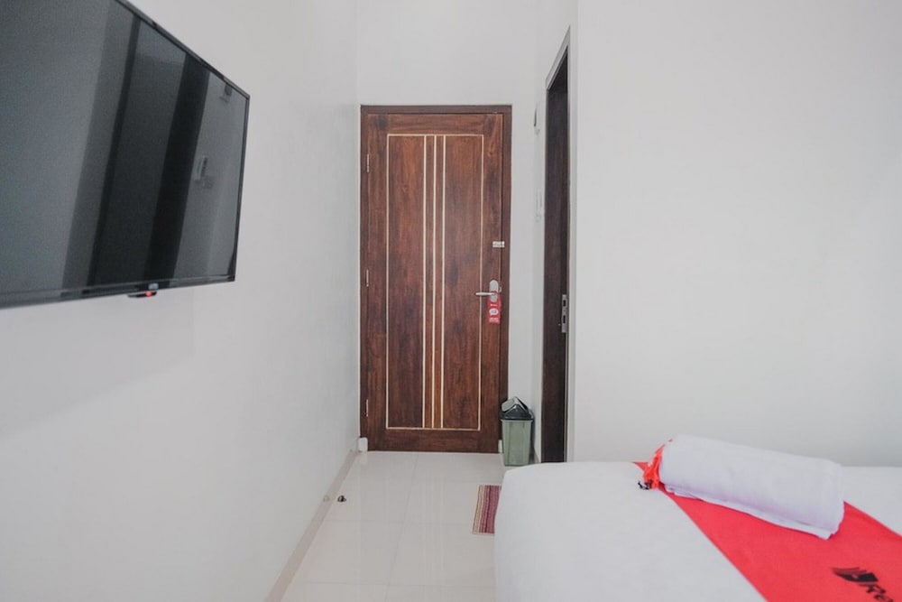 Фото RedDoorz Syariah near Transmart Lampung