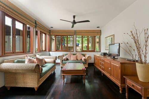 Гостиница Villa Baan Hen 5 Bedroom Kata Beach