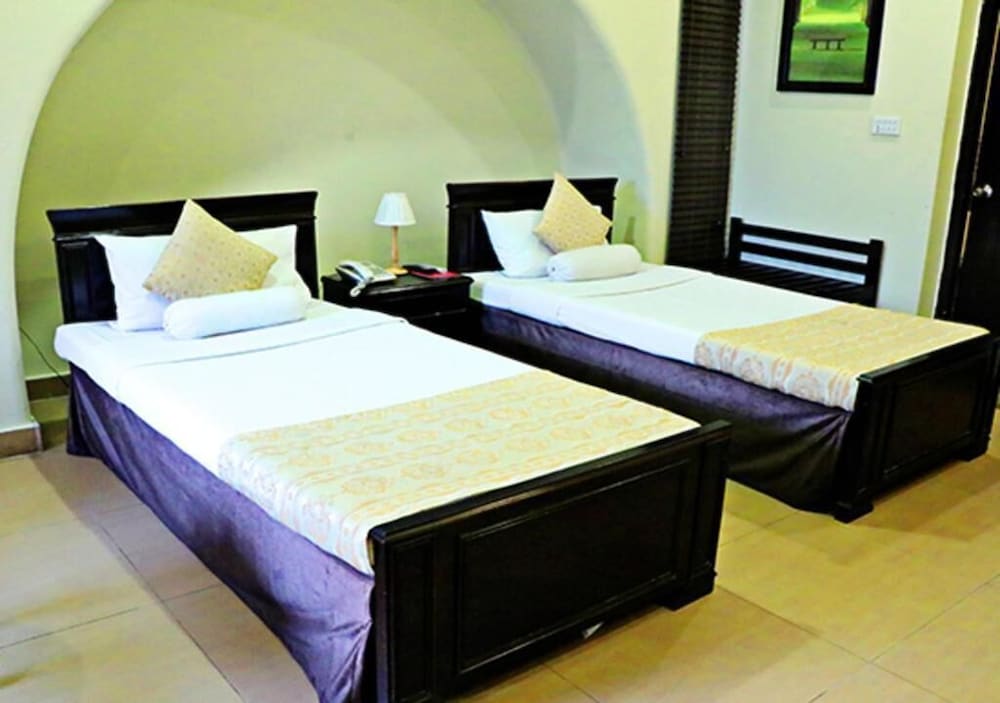 Фото La-Taska Motel