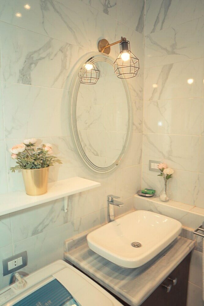 Фото Seven Seasons Hospitality