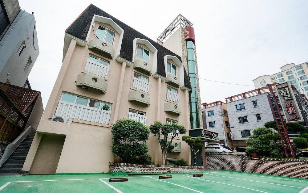 Фото отеля 2