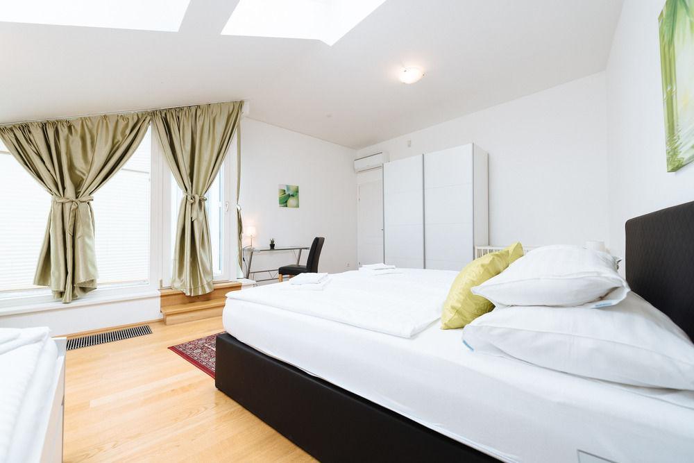 Фото Duschel Apartments City Center