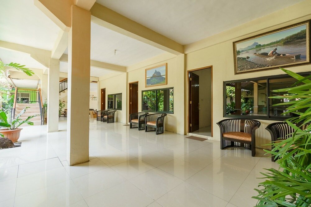 Фото отеля 2