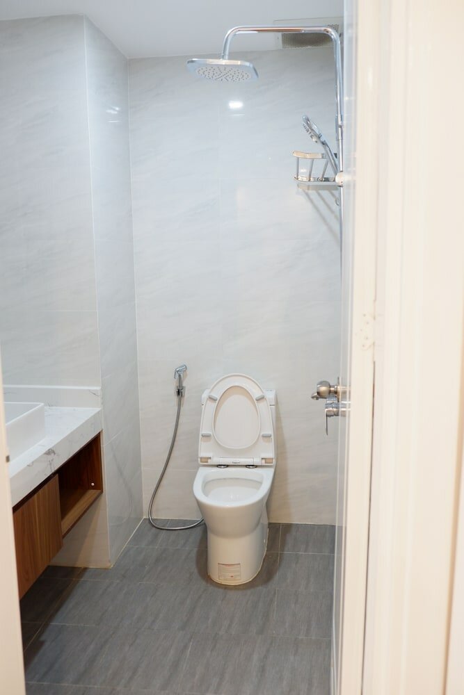 Фото Da nang Daisy Apartment