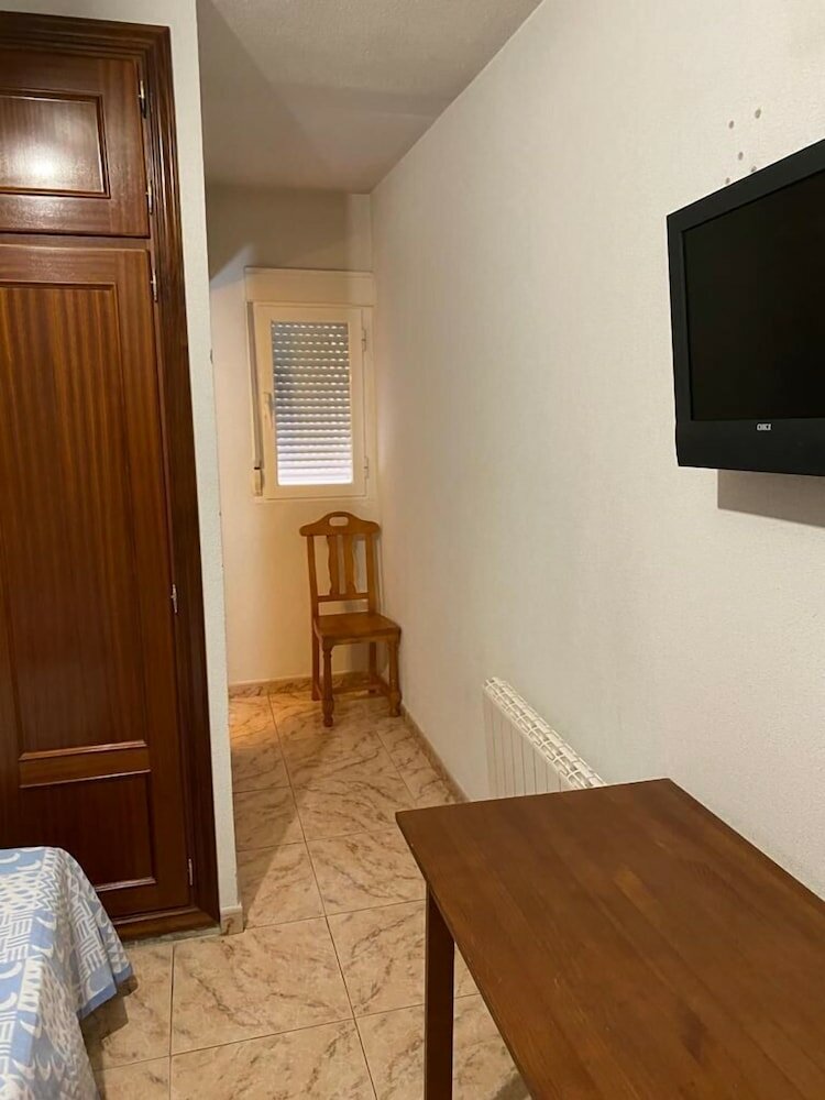 Фото Hostal Hermanos Sánchez