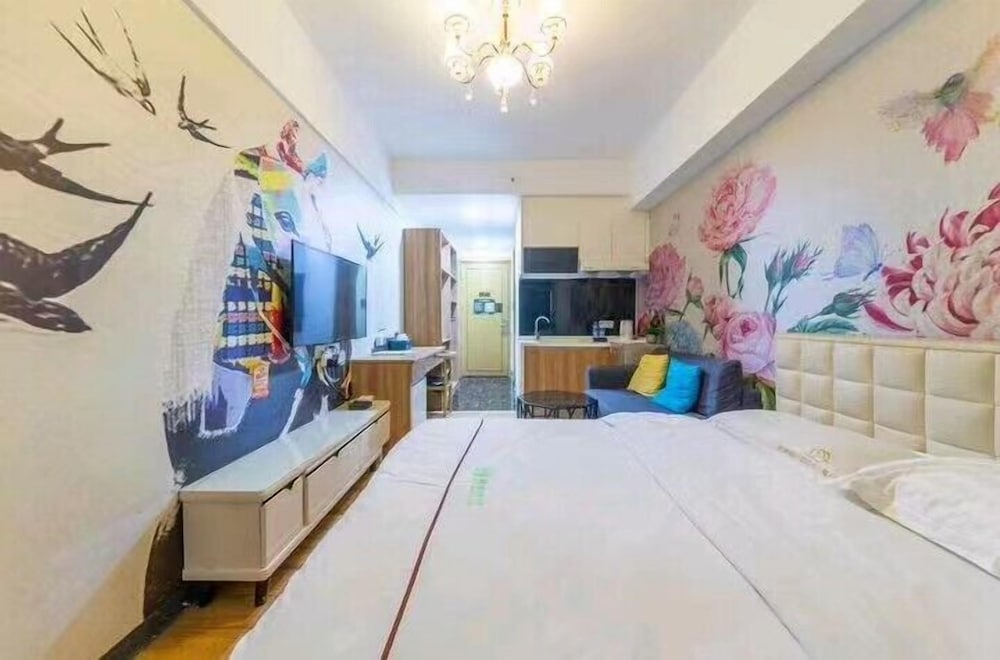 Фото ManGo Holiday Internation Apartment