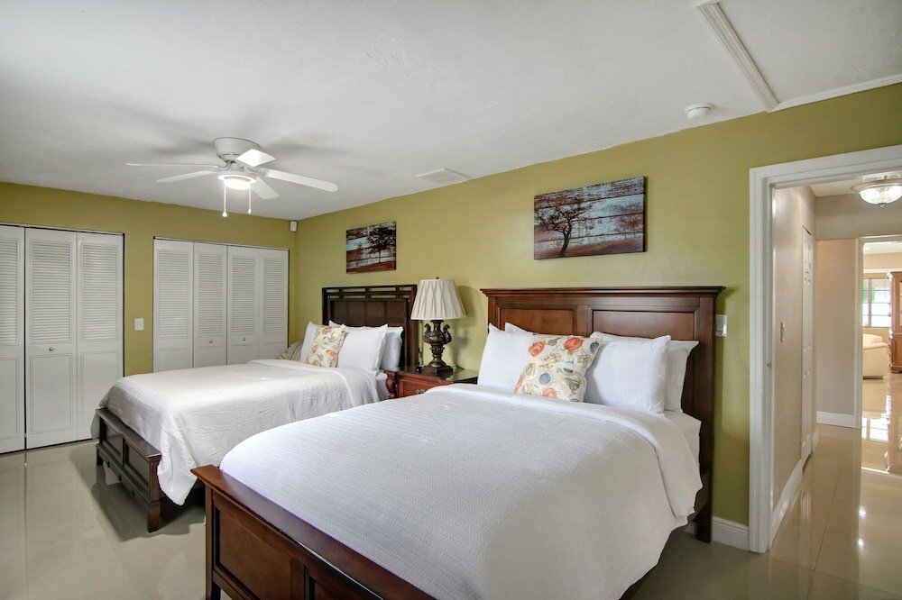 Фото Beach-anchor Palms