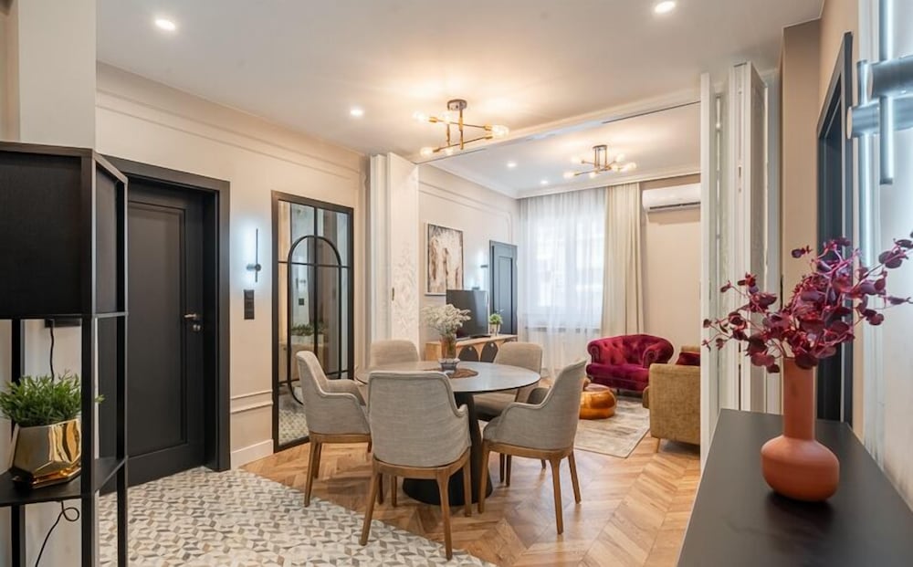 Фото CityCenter Magnific Gem - 2bdr & 2 Baths