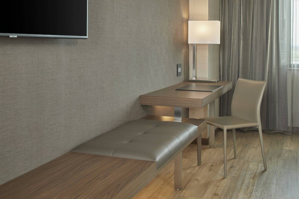 Фото Ac Hotel by Marriott Atlanta Airport Gateway