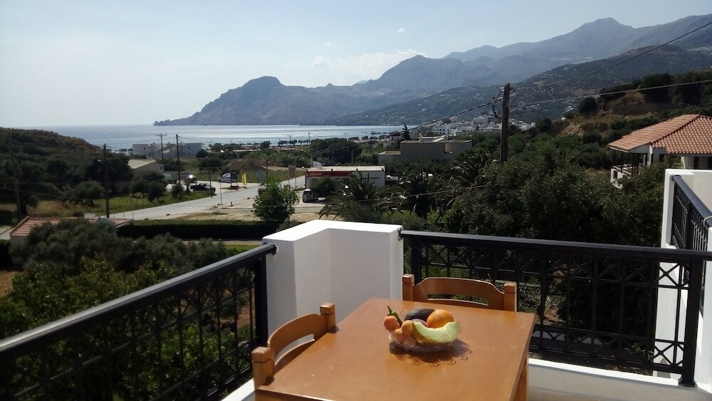 Фото Orama Apartments