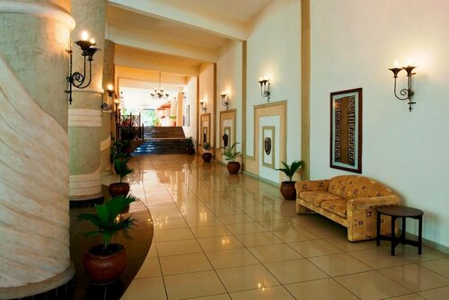 Гостиница Neptune Beach Resort