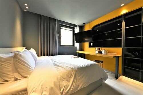Гостиница Mute Hotel в Пусане