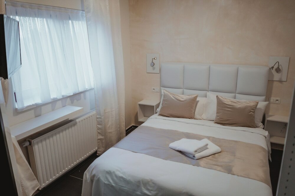 Фото Onyx Hotel Expo