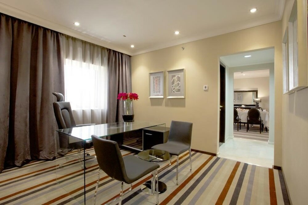 Фото Arak Ajyad Hotel