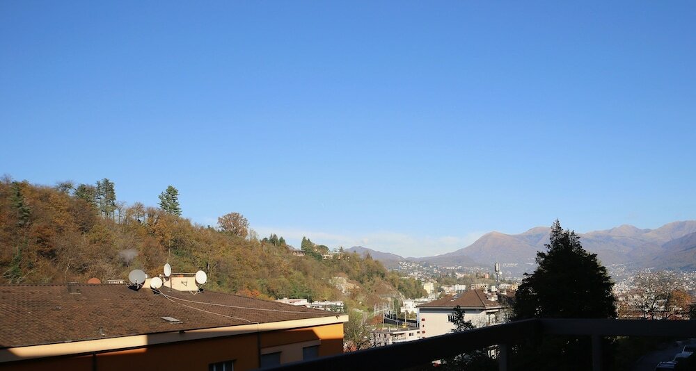 Фото Pazzallo Apartments