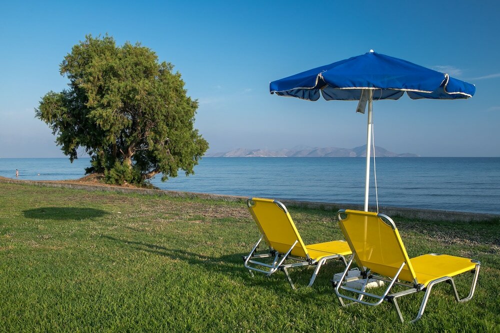 Фото Aeolos Beach Hotel