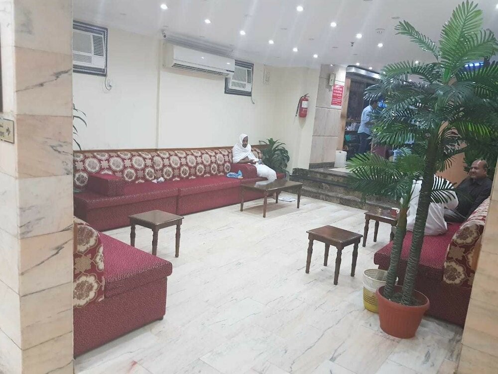 Фото Burj AlSultan Hotel