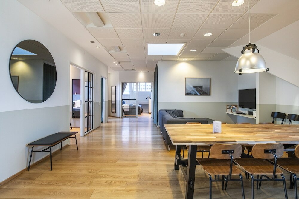 Фото By the Garden 2 - Into This Place