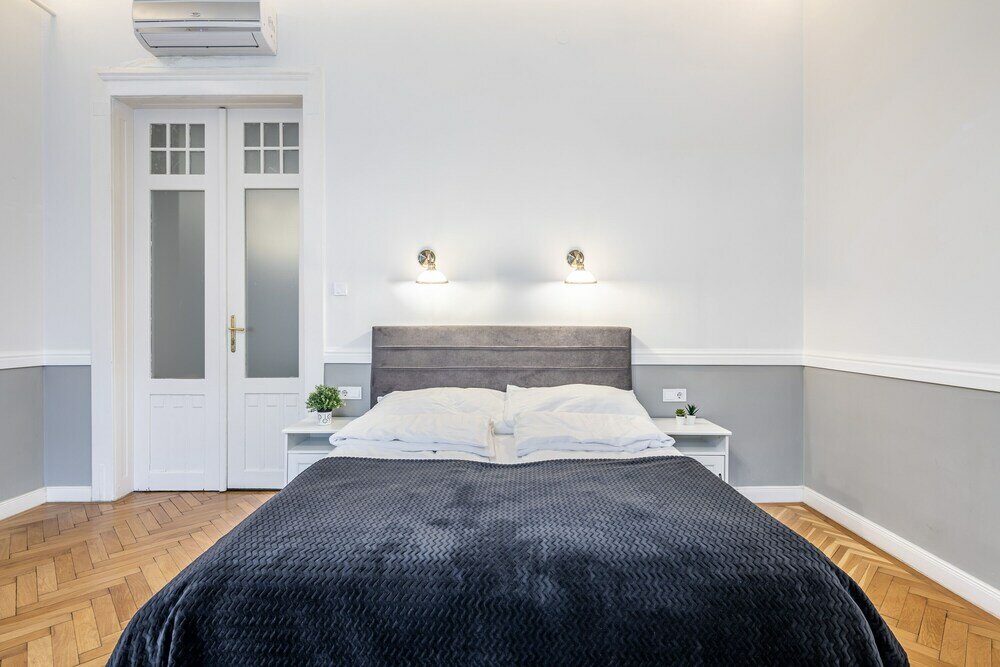 Фото Luxurious Apartment At City Center