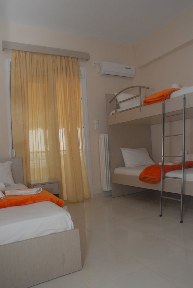 Фото Eleni Rooms