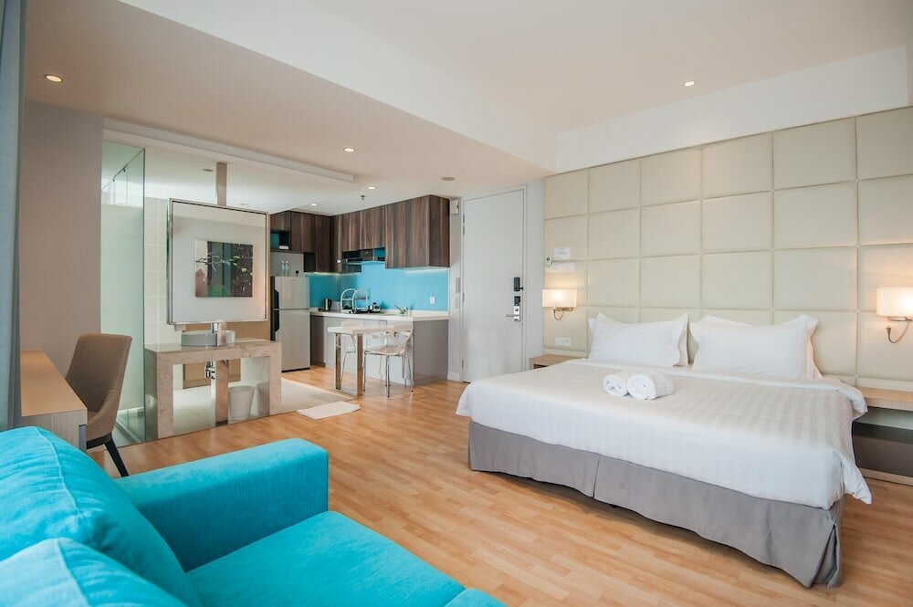 Фото D'Majestic Place by Widebed