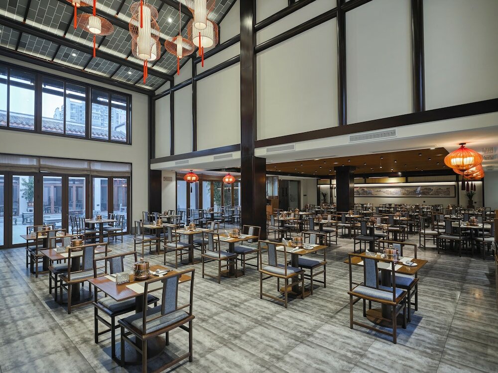 Фото San Po Hotel