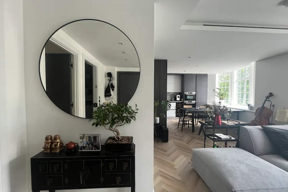 Фото Beautifully Designed 2bd Flat - Borough