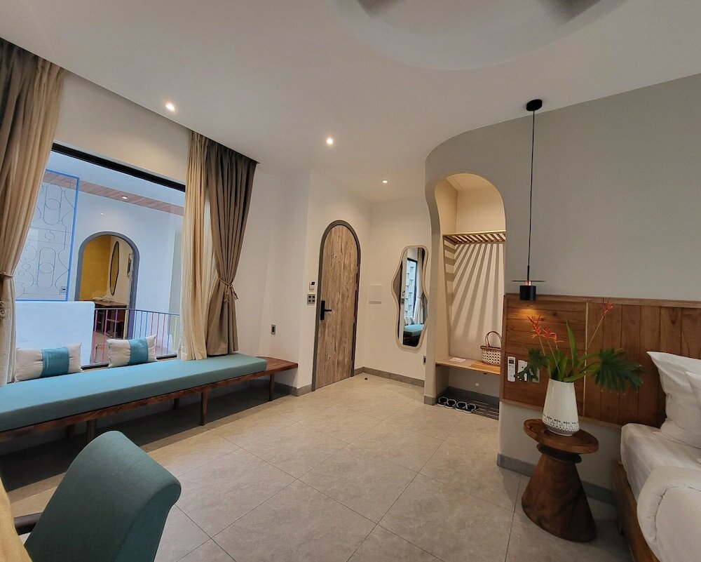 Фото Santori Villa My Khe Beach