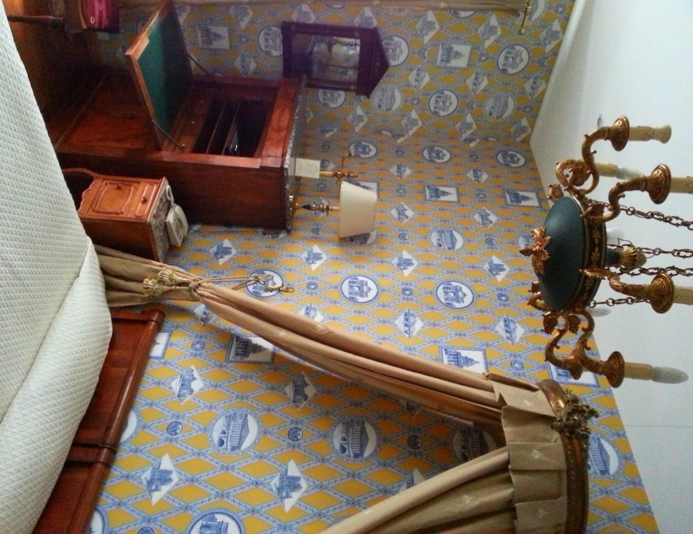 Фото Hotel de l'Abeille Orleans