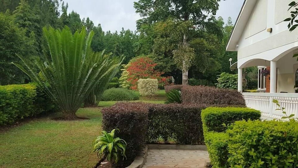 Фото Brownstone Country Home Lira Uganda