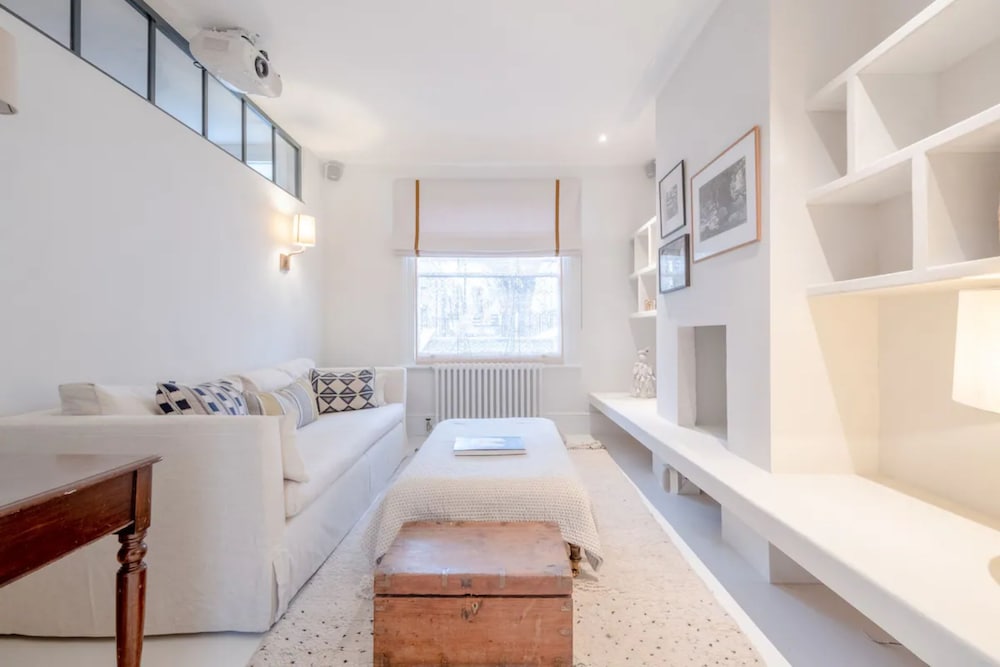 Фото Luxurious & Unique 3bd House - Brixton