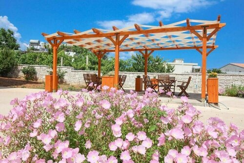 Гостиница Vila Landi в Ксамиле
