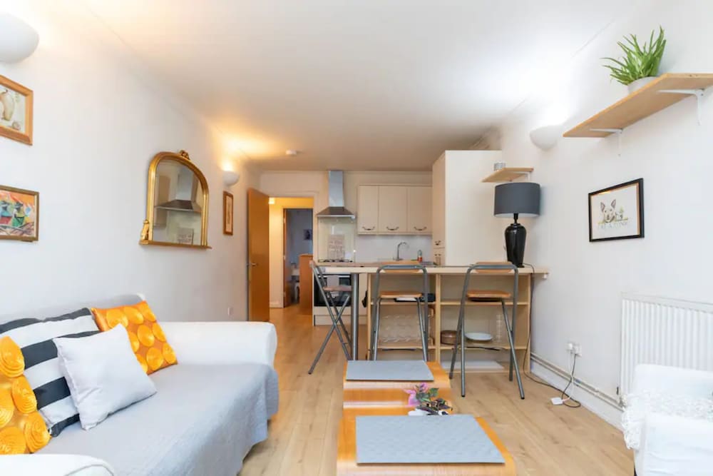 Фото Cosy & Charming 2bd Flat Near Essex Road