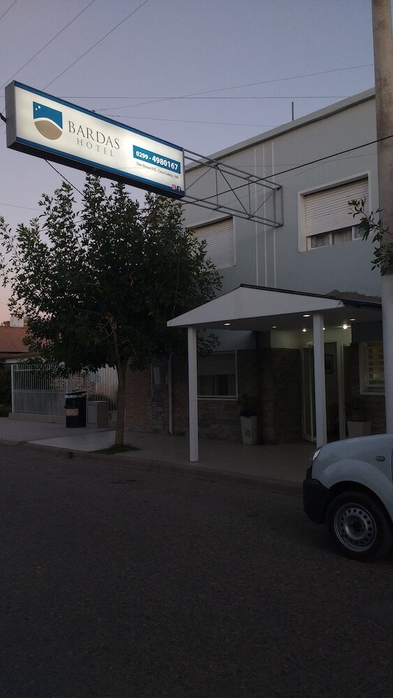 Фото Bardas Hotel Cinco Saltos