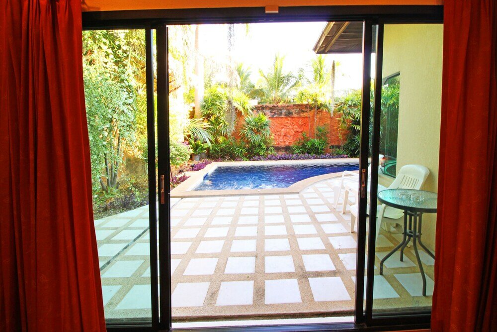 Фото Cosy Beach Pool Villas by Psr Asia