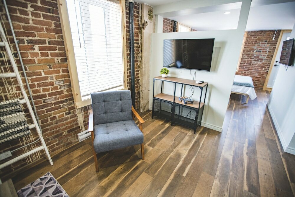 Фото Le Waynewright