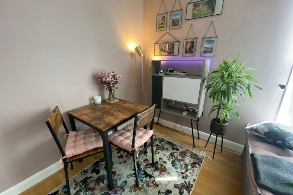 Фото Cosy and Stylish 1 Bedroom in Pimlico
